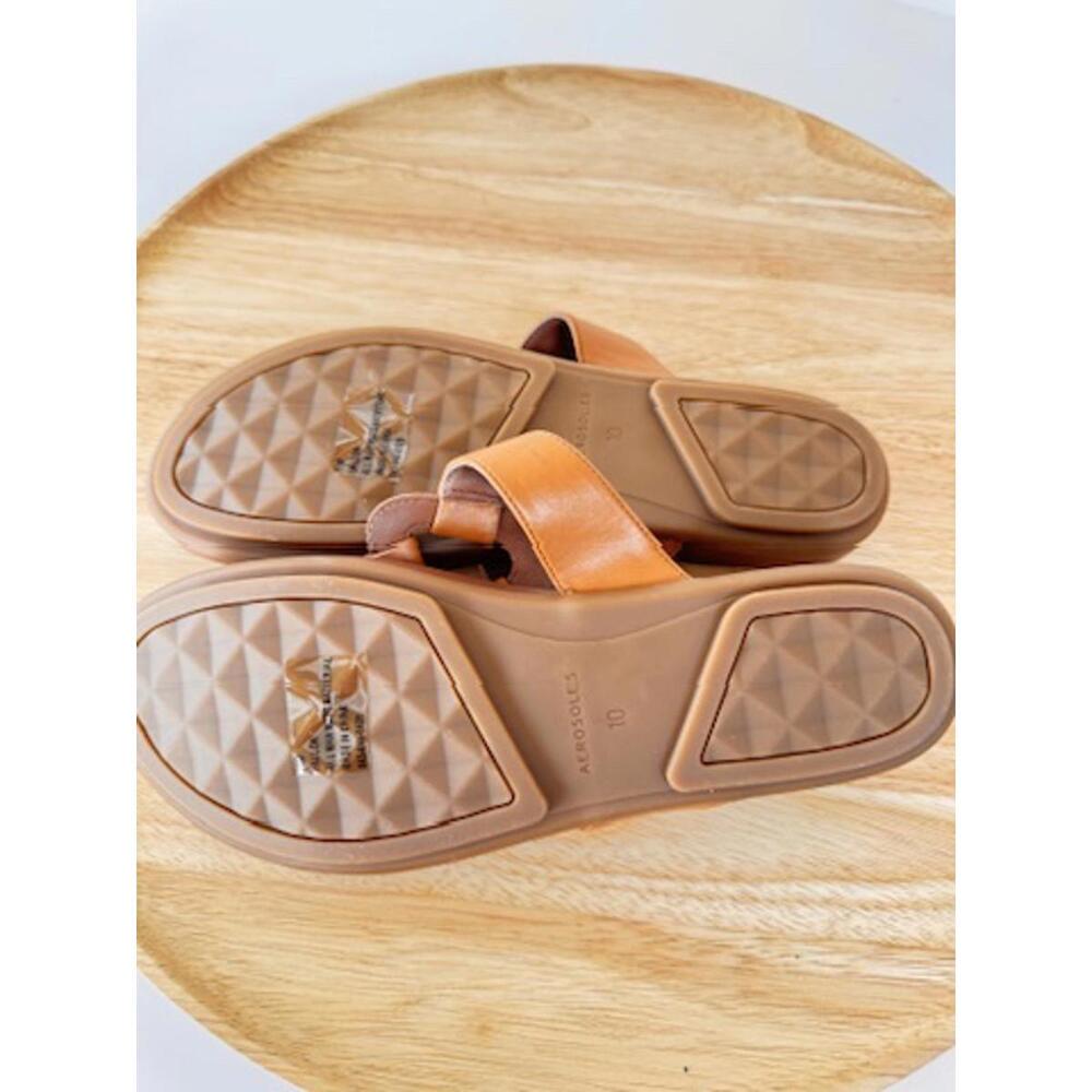 Aerosoles Women’s Stylish Brown Flip Flops with Unique Design Size 10M - Picture 4 of 7